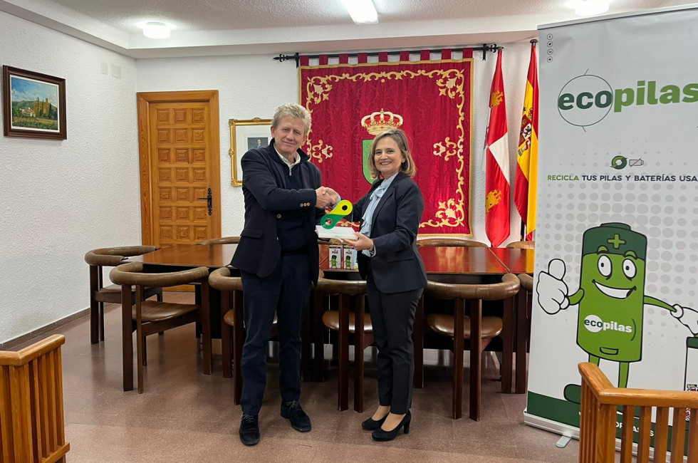 18.01.2023 Ecopilas reconoce al municipio de Ólvega (1)