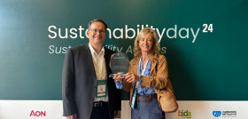 Fernando Pessanha, Director Estratégico y Ana Fernández, Directora de RSC de Hydnum Steel